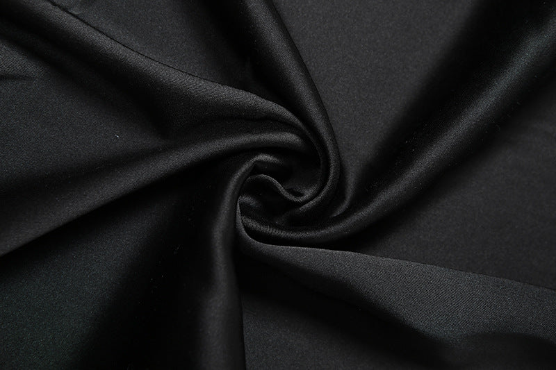 Sexy V-neck Dress With Backless Lace Stitching