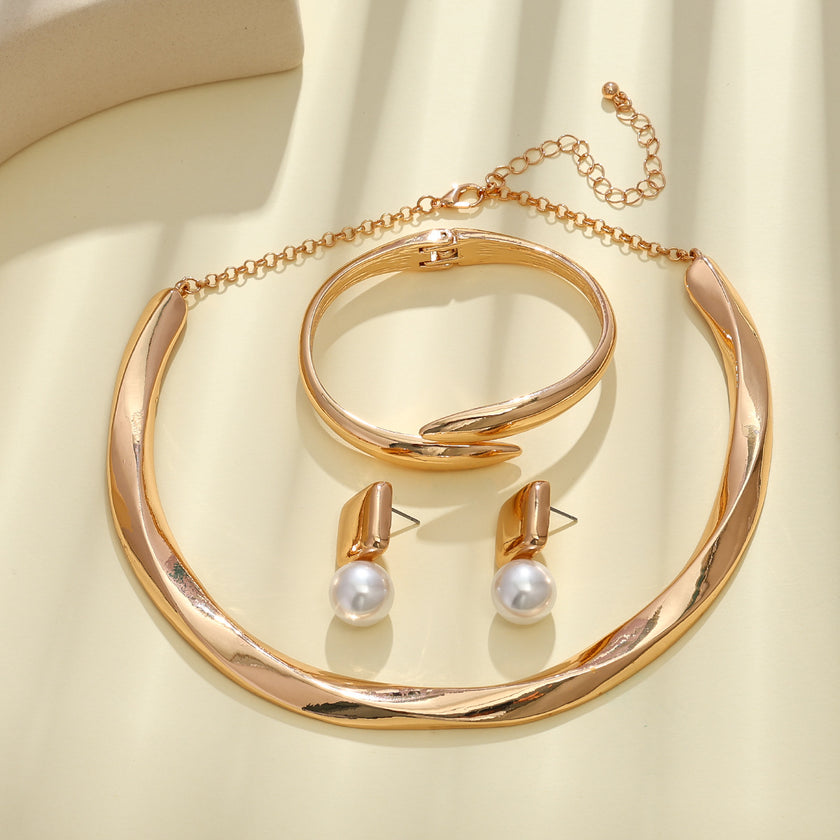 Geometric Wave Design Pearl Earrings And Bracelet