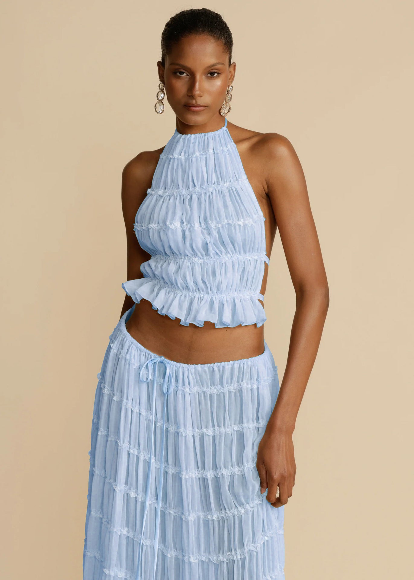 “2-Piece Women’s Summer Dress Set – Sexy Sleeveless Backless Cropped Halter Top & Pleated Long Skirt”