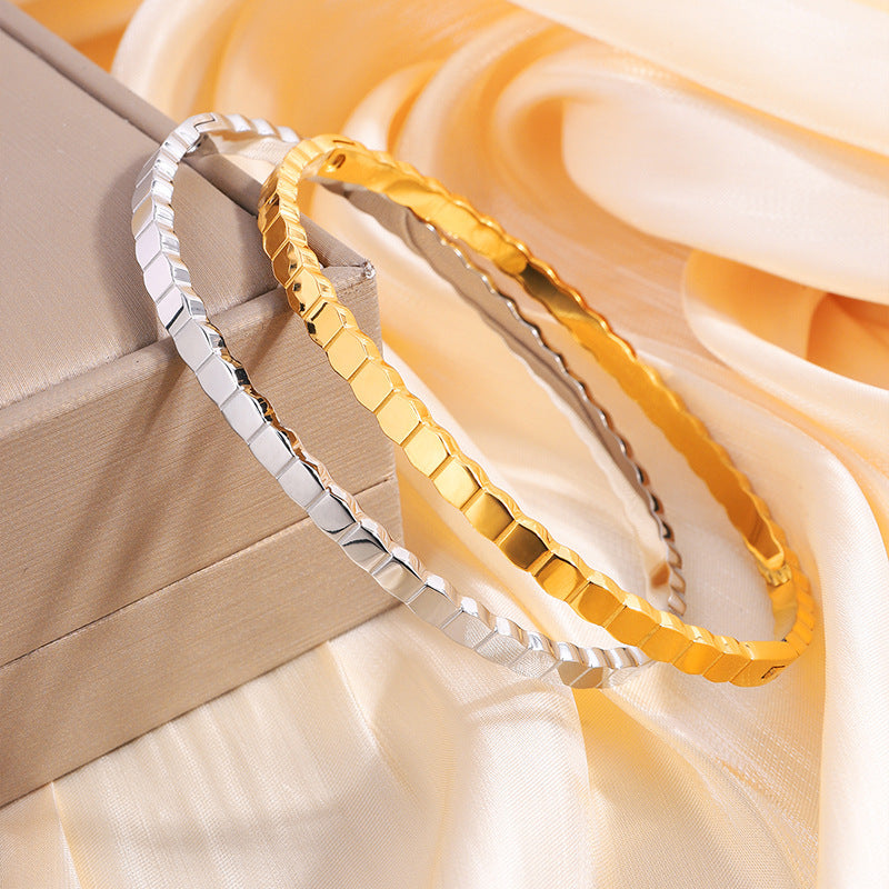 Ins Irregular Honeycomb-shaped Bracelet Fashion Minimalist Titanium Steel Bracelet Women's Jewelry