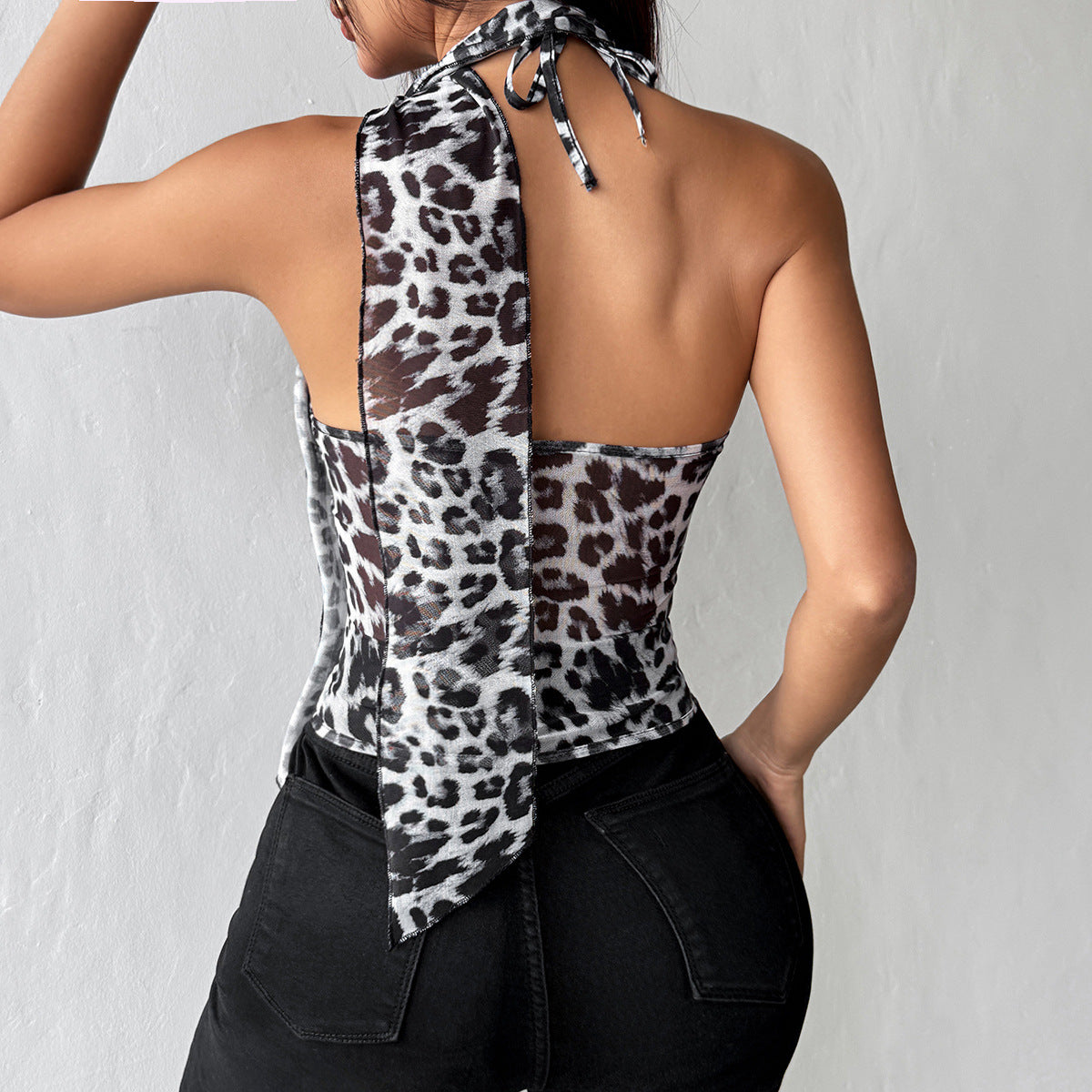 Women’s Leopard Print Halter Cami Top with Built-in Pads – Sexy Backless Summer Crop Top