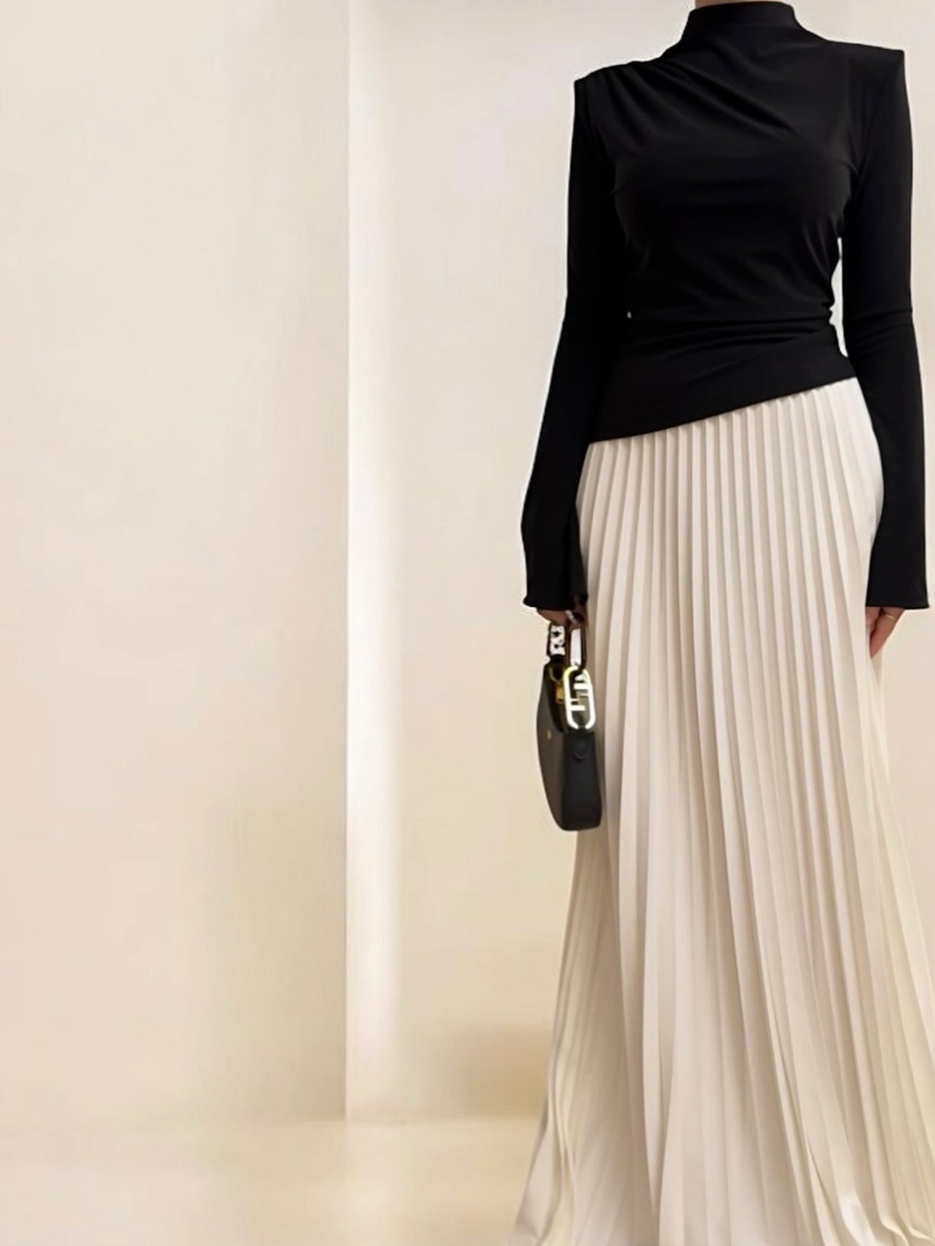 Turtleneck  Top & Contrasting Color Skirt Suit