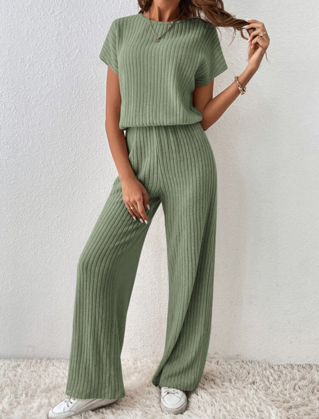 “Women’s Knitted Two-Piece Set – Loose Wide-Leg Pants & Matching Top”