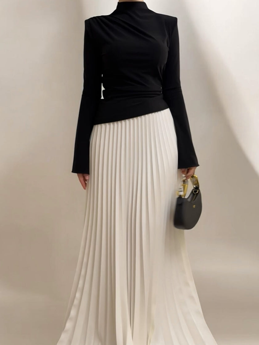 Turtleneck  Top & Contrasting Color Skirt Suit