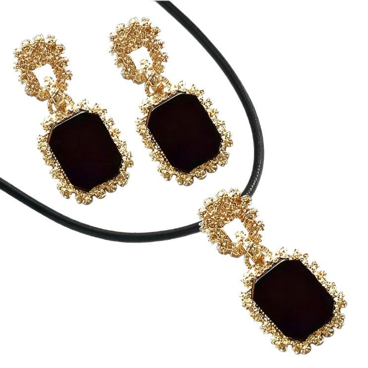 Necklace And Earring Fashion Three-piece Set