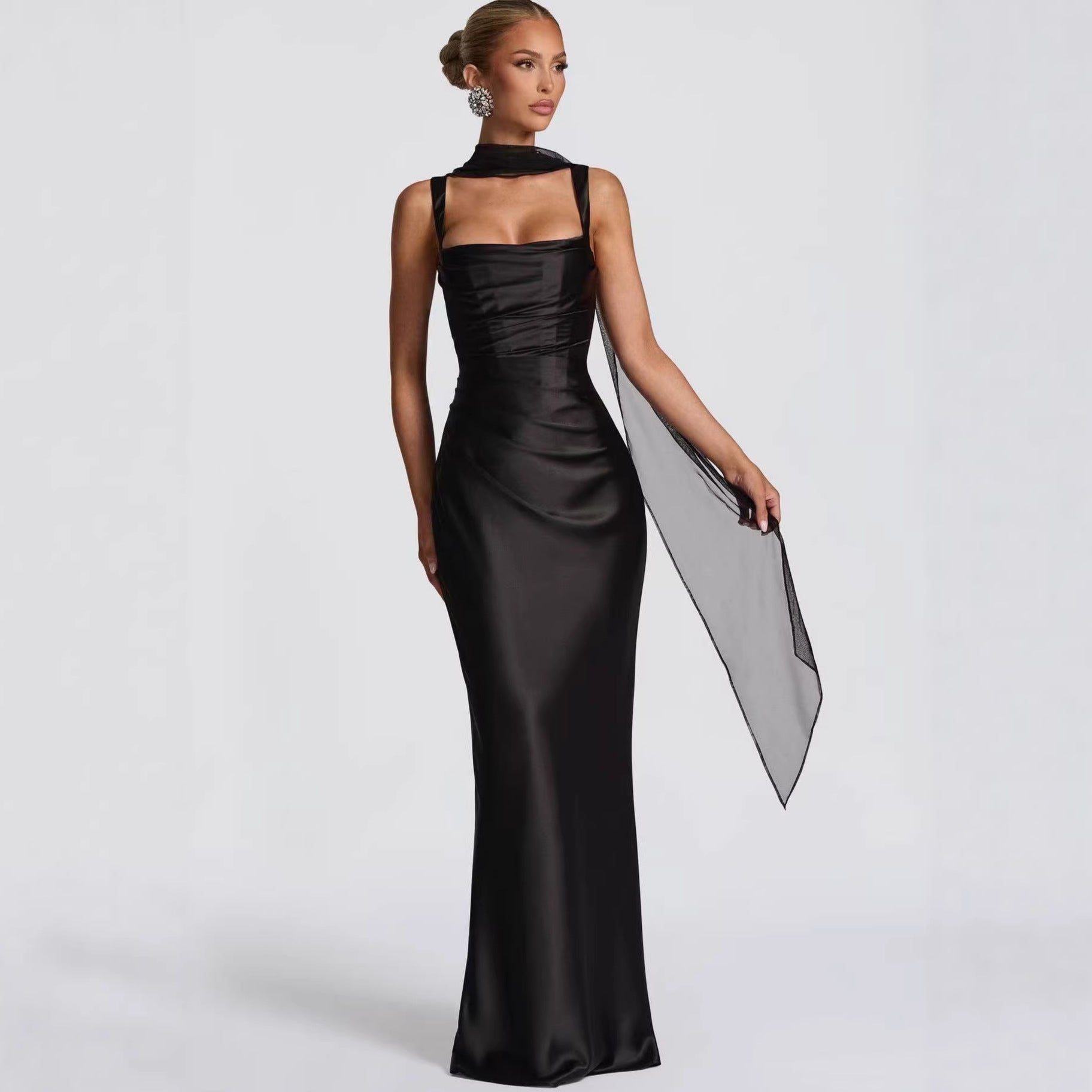 Elegant Strapless Square Neck Bodycon Dress – Pleated Waist Slim Fit Sheath Party & Clubwear for Women