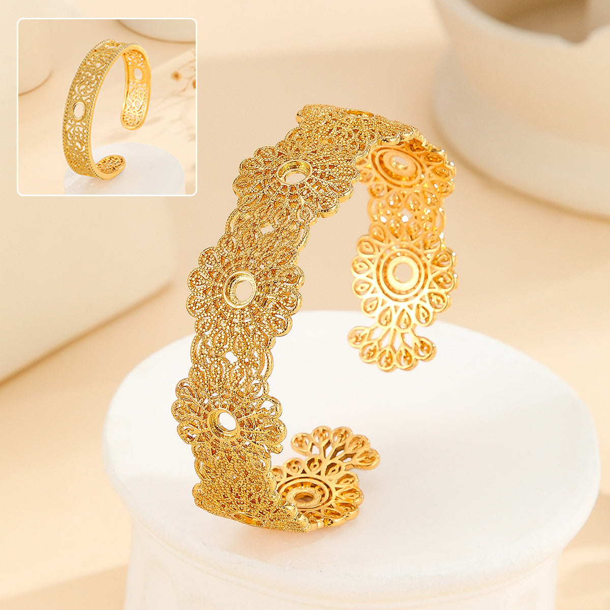 1pcs Luxury Style Gold Bracelet Hollowed Out Lace Flower Design Wedding Gold Jewelry