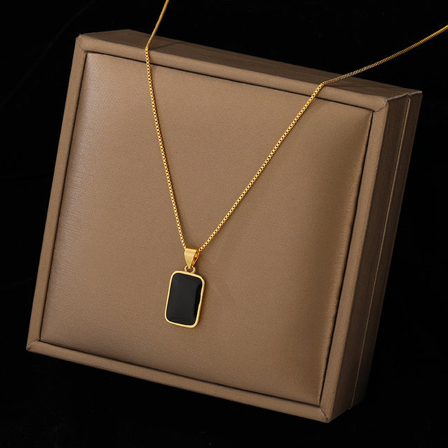Rectangular Pendant Necklace Design