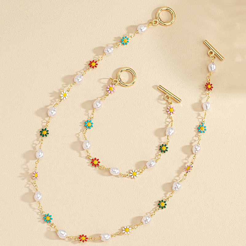 Colorful Daisy Bracelet and Necklace Set for Women, Floral Jewelry Set, Cute Everyday Commuter Accessories