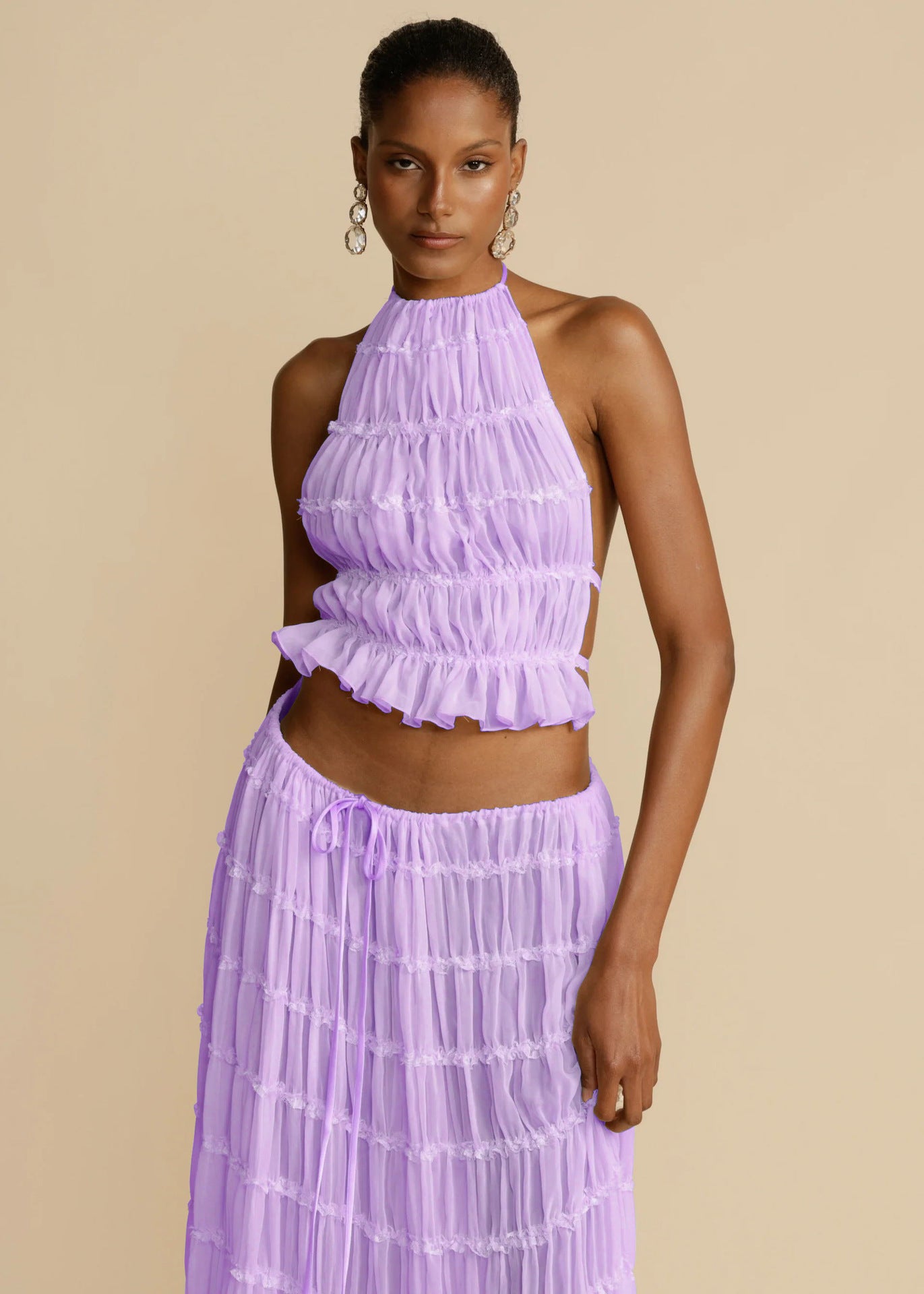 “2-Piece Women’s Summer Dress Set – Sexy Sleeveless Backless Cropped Halter Top & Pleated Long Skirt”